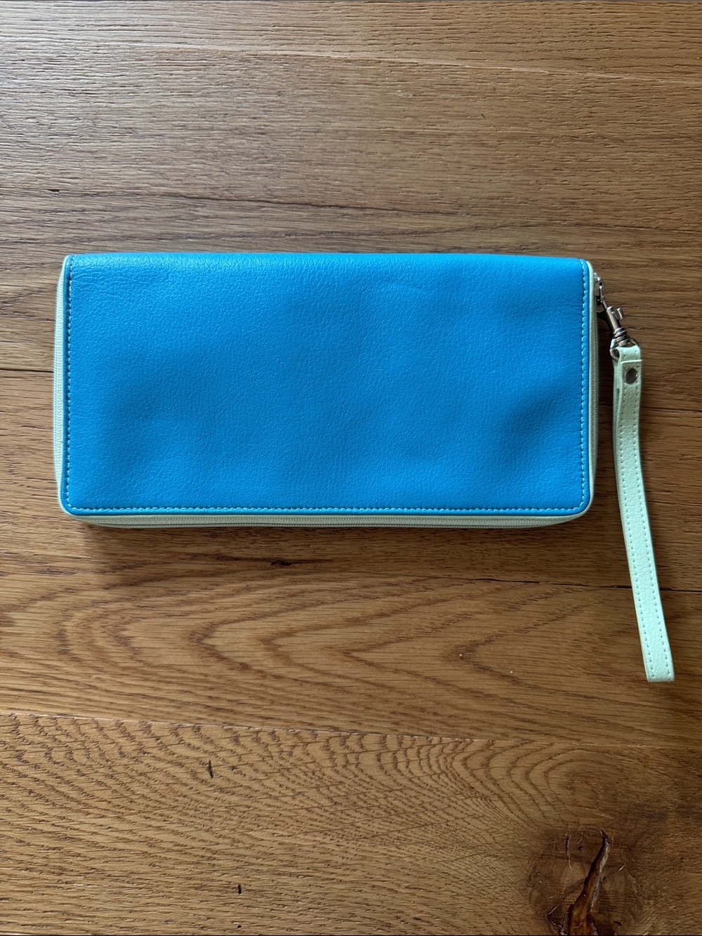 Loft wallet / travel wallet / planner cover with wrist strap